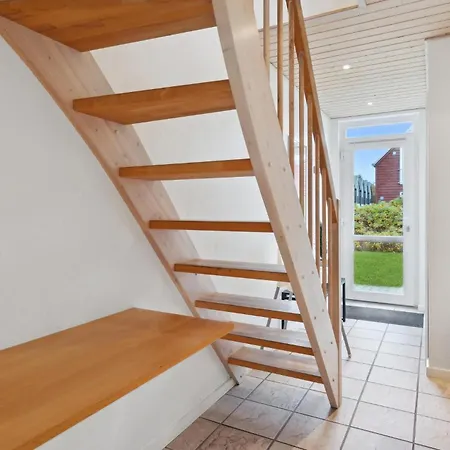 Feriehus Awesome In With Indoor Swimming Pool *
